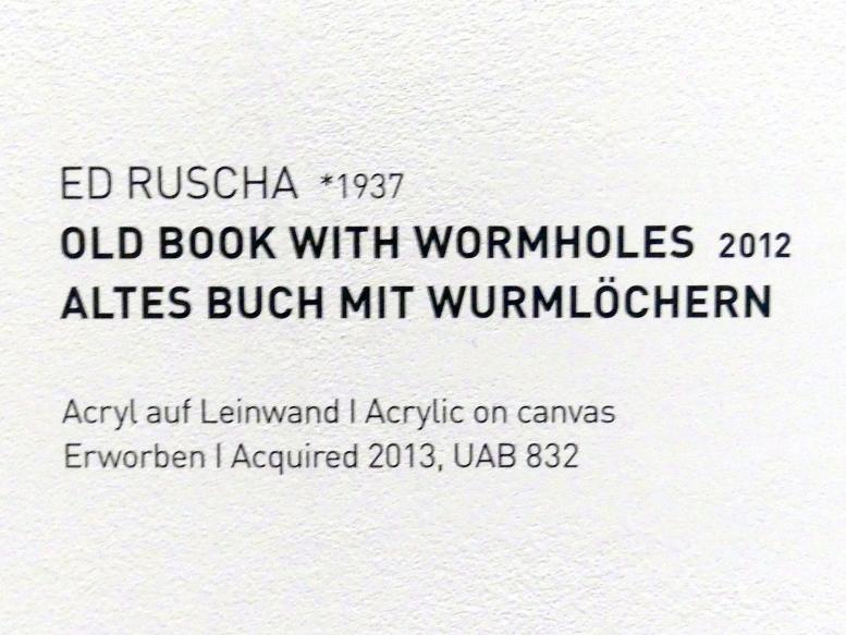 Edward Ruscha (1962–2013), Altes Buch mit Wurmlöchern, München, Museum Brandhorst, Saal 0.7, 2012, Bild 2/2