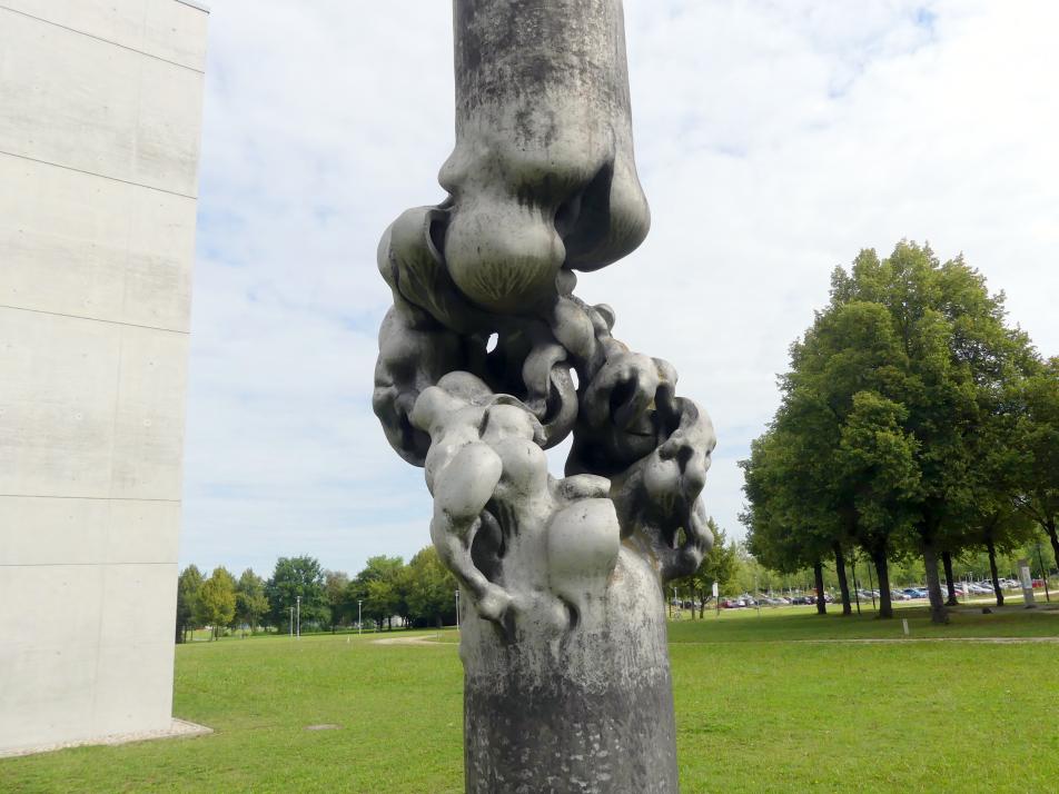 Günter Mauermann (1977), Drei Stelen, Regensburg, Universität, 1977, Bild 7/12