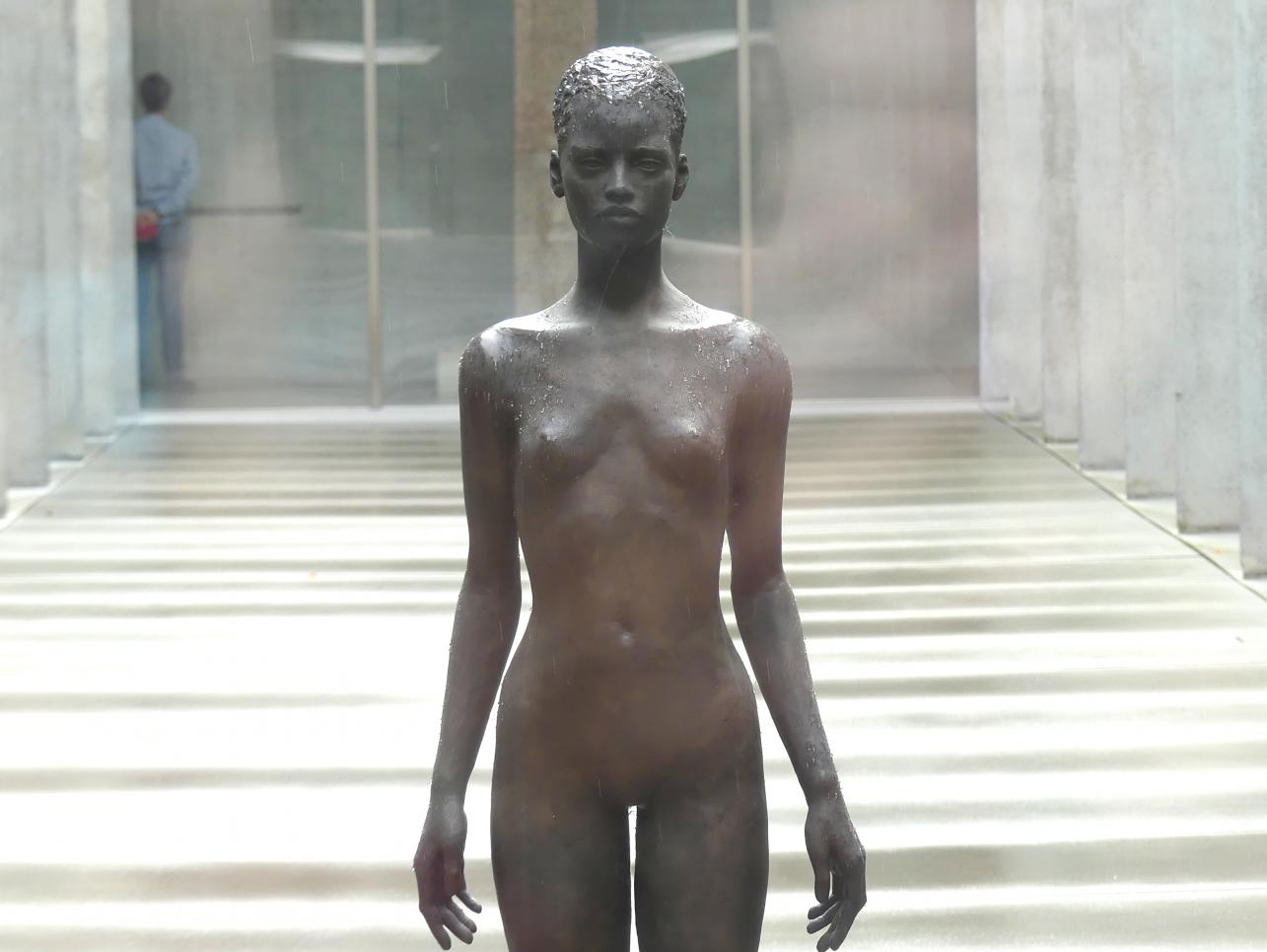 Isolde Frepoli (2012), Purple, München, Staatliches Museum Ägyptischer Kunst, 2012, Bild 3/6