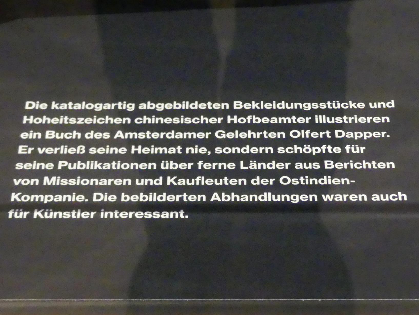 Jacob van Meurs (1663–1682), Hoheitszeichen der Mandarine, Potsdam, Museum Barberini, Ausstellung "Rembrandts Orient" vom 13.03.-27.06.2021, Saal A4, 1670, Bild 3/3