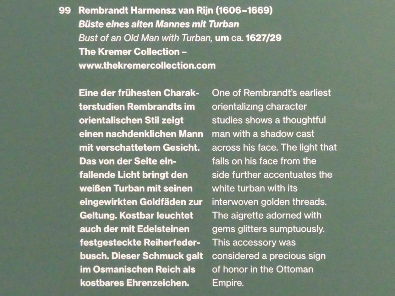 Rembrandt (Rembrandt Harmenszoon van Rijn) (1627–1669), Büste eines alten Mannes mit Turban, Potsdam, Museum Barberini, Ausstellung "Rembrandts Orient" vom 13.03.-27.06.2021, Saal B5, um 1627–1629, Bild 2/2