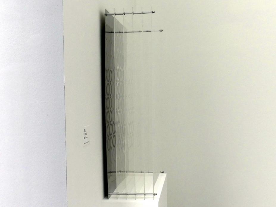 Helga Philipp (1971), Kinetisches Objekt, Linz, Lentos Kunstmuseum Linz, Saal 11 - Performance, Konzeptionelle Kunst und Fotorealismus, 1971, Bild 4/7