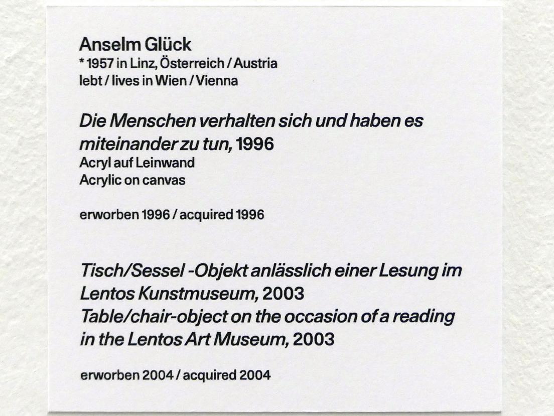 Anselm Glück (1996–2003), Tisch/Sessel-Objekt anlässlich einer Lesung im Lentos Kunstmuseum, Linz, Lentos Kunstmuseum Linz, Saal 12 - Junge Rebellen und Neue Wilde, 2003, Bild 5/5