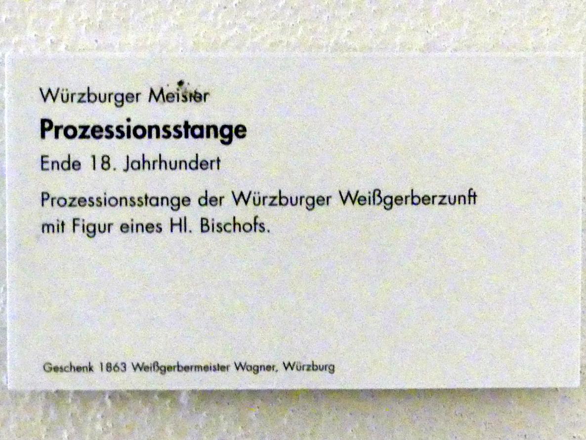 Prozessionsstange, Würzburg, Museum für Franken (ehem. Mainfränkisches Museum), Barock-Saal, Ende 18. Jhd., Bild 2/2
