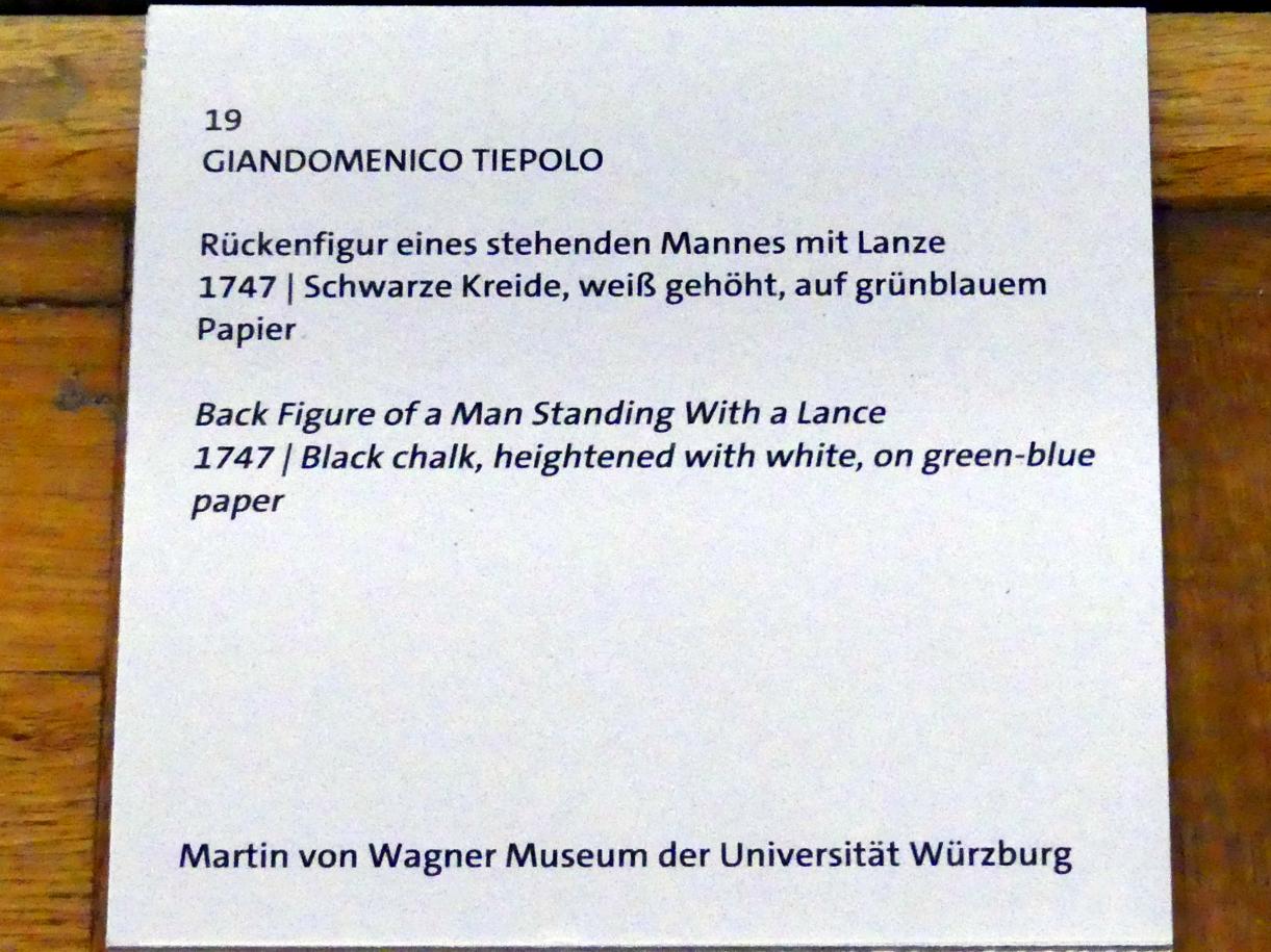 Giovanni Domenico Tiepolo (1743–1785), Rückenfigur eines stehenden Mannes mit Lanze, Würzburg, Martin von Wagner Museum, Ausstellung "Tiepolo und seine Zeit in Würzburg" vom 31.10.2020-15.07.2021, Saal 1, 1747, Bild 3/3