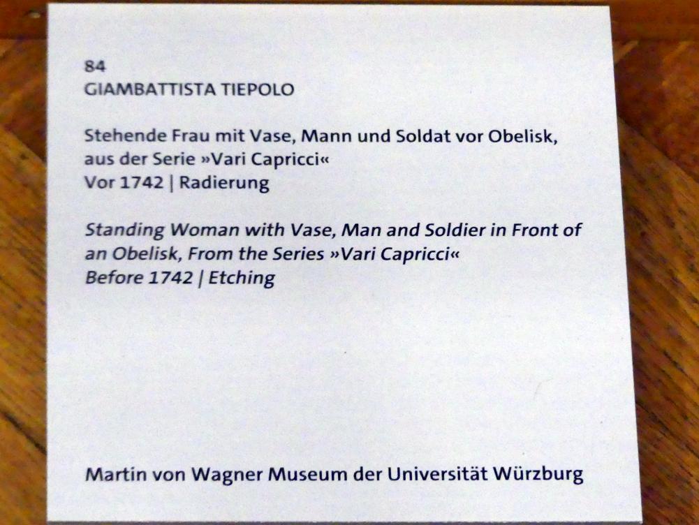 Giovanni Battista Tiepolo (1715–1785), Stehende Frau mit Vase, Mann und Soldat vor Obelisk, Würzburg, Martin von Wagner Museum, Ausstellung "Tiepolo und seine Zeit in Würzburg" vom 31.10.2020-15.07.2021, Saal 1, vor 1742, Bild 3/3