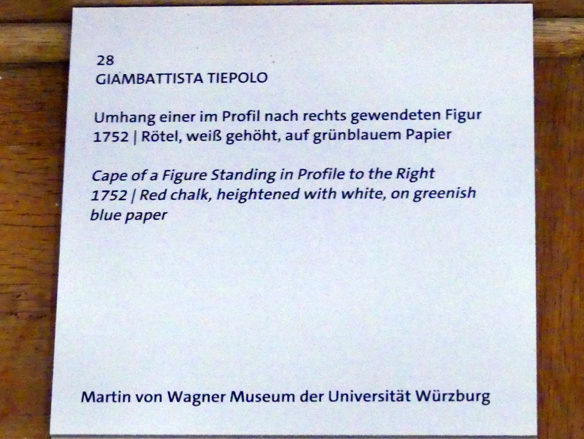 Giovanni Battista Tiepolo (1715–1785), Umhang einer im Profil nach rechts gewendeten Figur, Würzburg, Martin von Wagner Museum, Ausstellung "Tiepolo und seine Zeit in Würzburg" vom 31.10.2020-15.07.2021, Saal 2, 1752, Bild 3/4