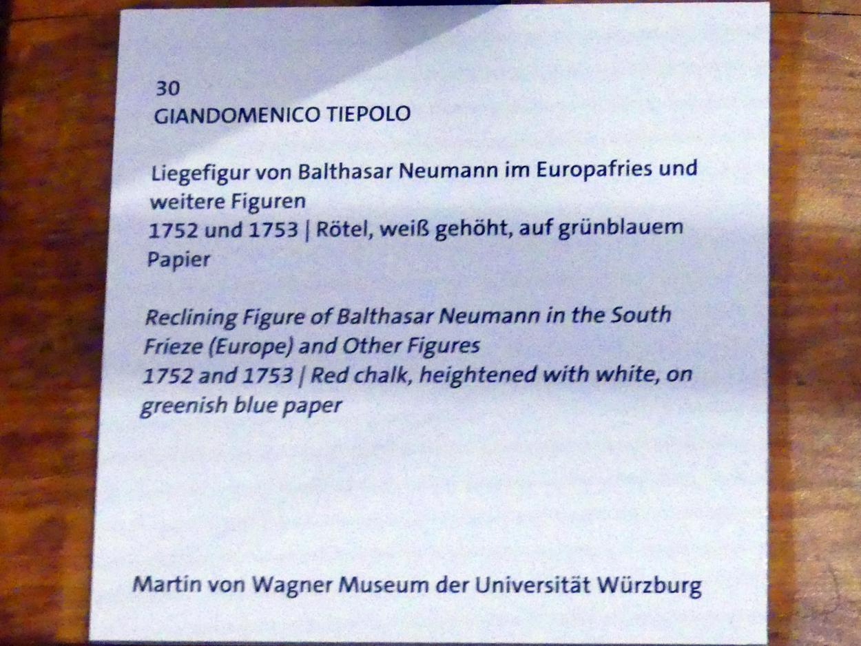 Giovanni Domenico Tiepolo (1743–1785), Liegefigur von Balthasar Neumann im Europafries und weitere Figuren, Würzburg, Martin von Wagner Museum, Ausstellung "Tiepolo und seine Zeit in Würzburg" vom 31.10.2020-15.07.2021, Saal 2, 1752–1753, Bild 3/3