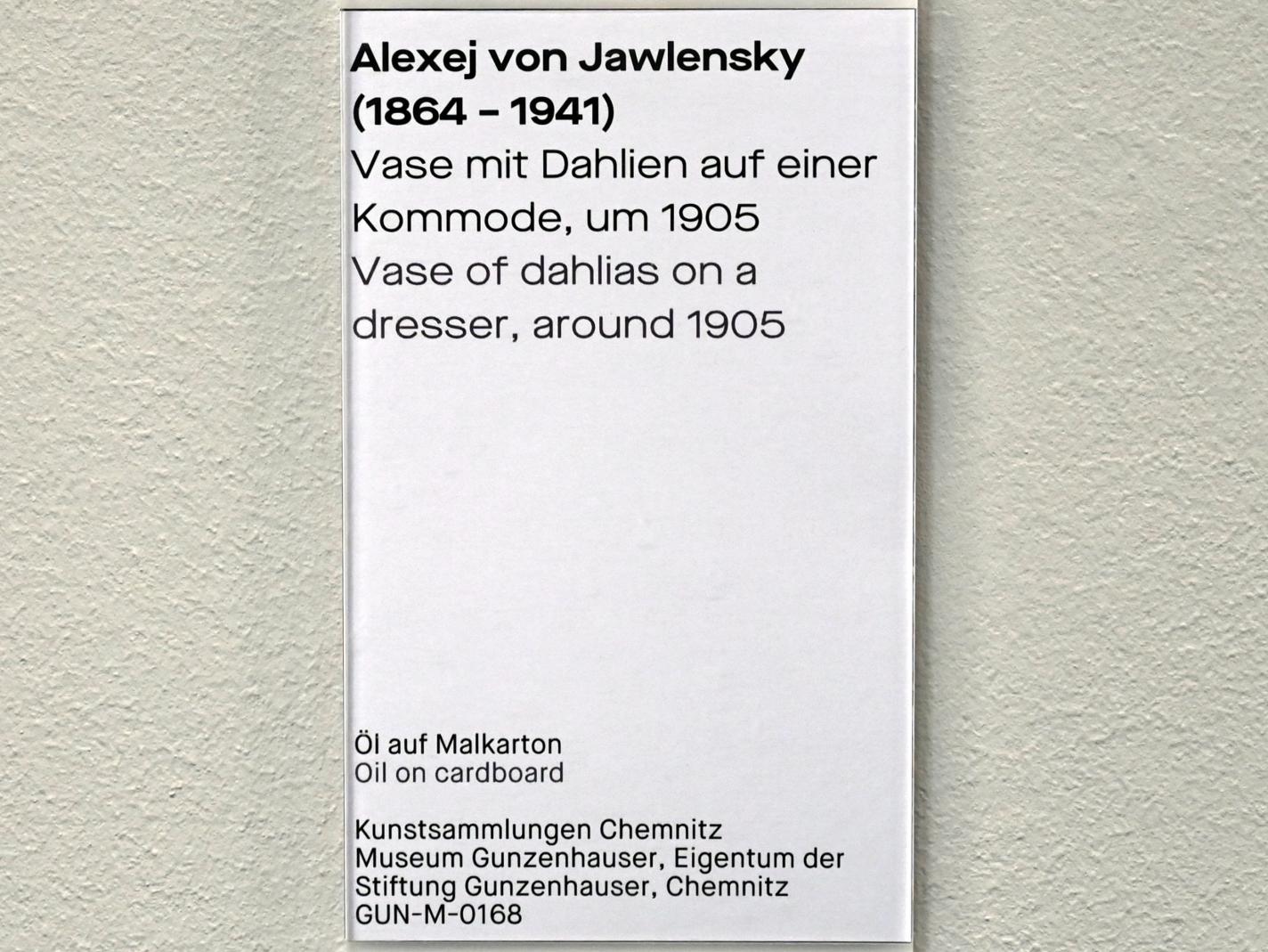 Alexej von Jawlensky (1893–1938), Vase mit Dahlien auf einer Kommode, Chemnitz, Museum Gunzenhauser, Saal 3.4, um 1905, Bild 2/2
