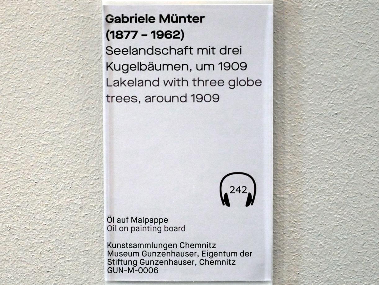 Gabriele Münter (1903–1954), Seelandschaft mit drei Kugelbäumen, Chemnitz, Museum Gunzenhauser, Saal 3.6 - Der blaue Reiter, um 1909, Bild 2/2
