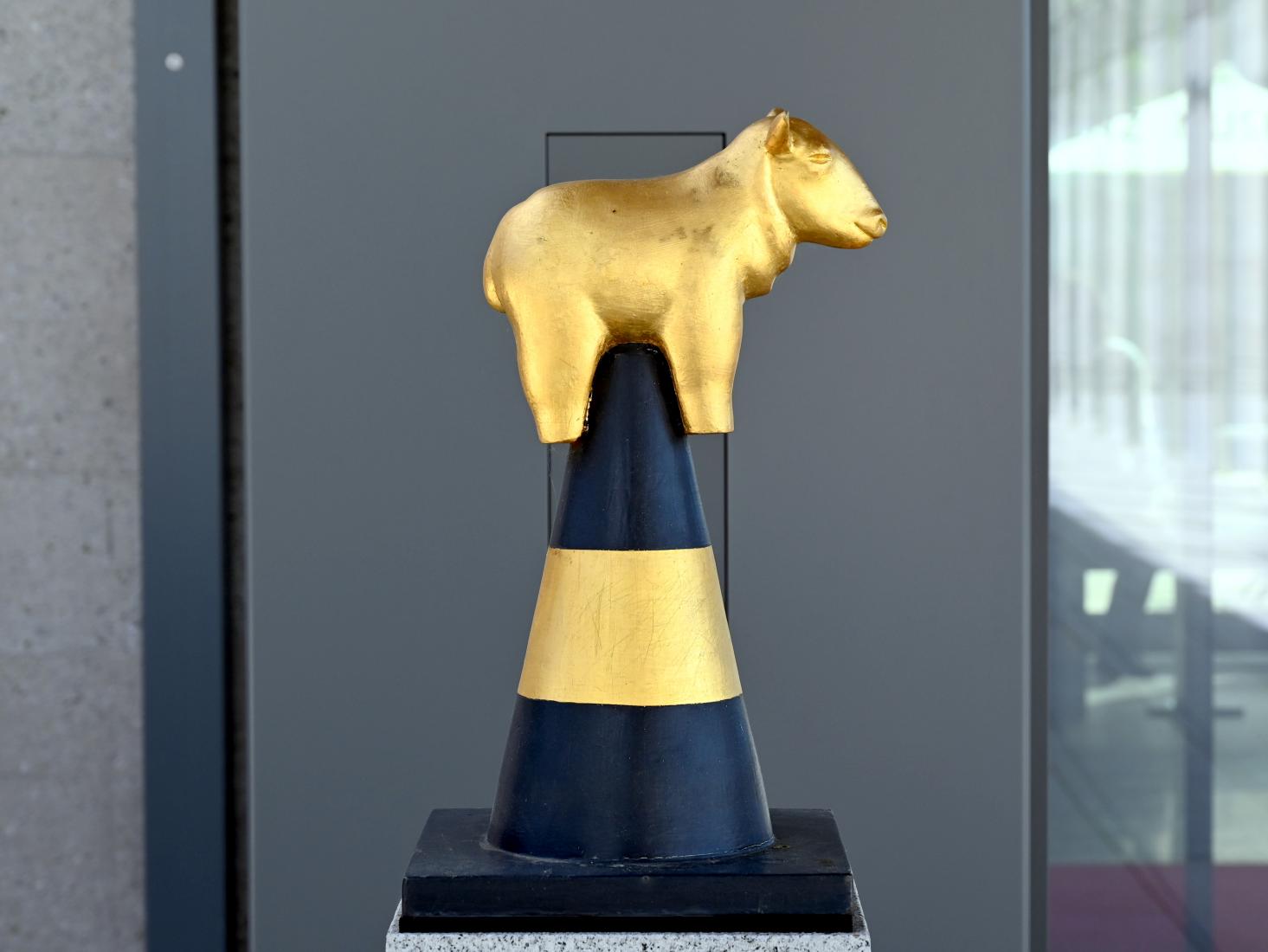 Heinrich Brummack (1989–2009), Wegskulptur Schaf und Ziege, Künzelsau, Skulpturengarten am Carmen Würth Forum, 1998, Bild 2/7