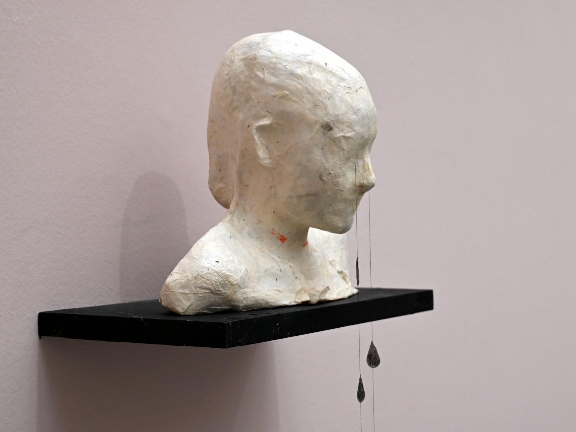 Kiki Smith (1992–2000), Untitled (Tears Bust), München, Pinakothek der Moderne, Saal 4, 1992, Bild 5/6
