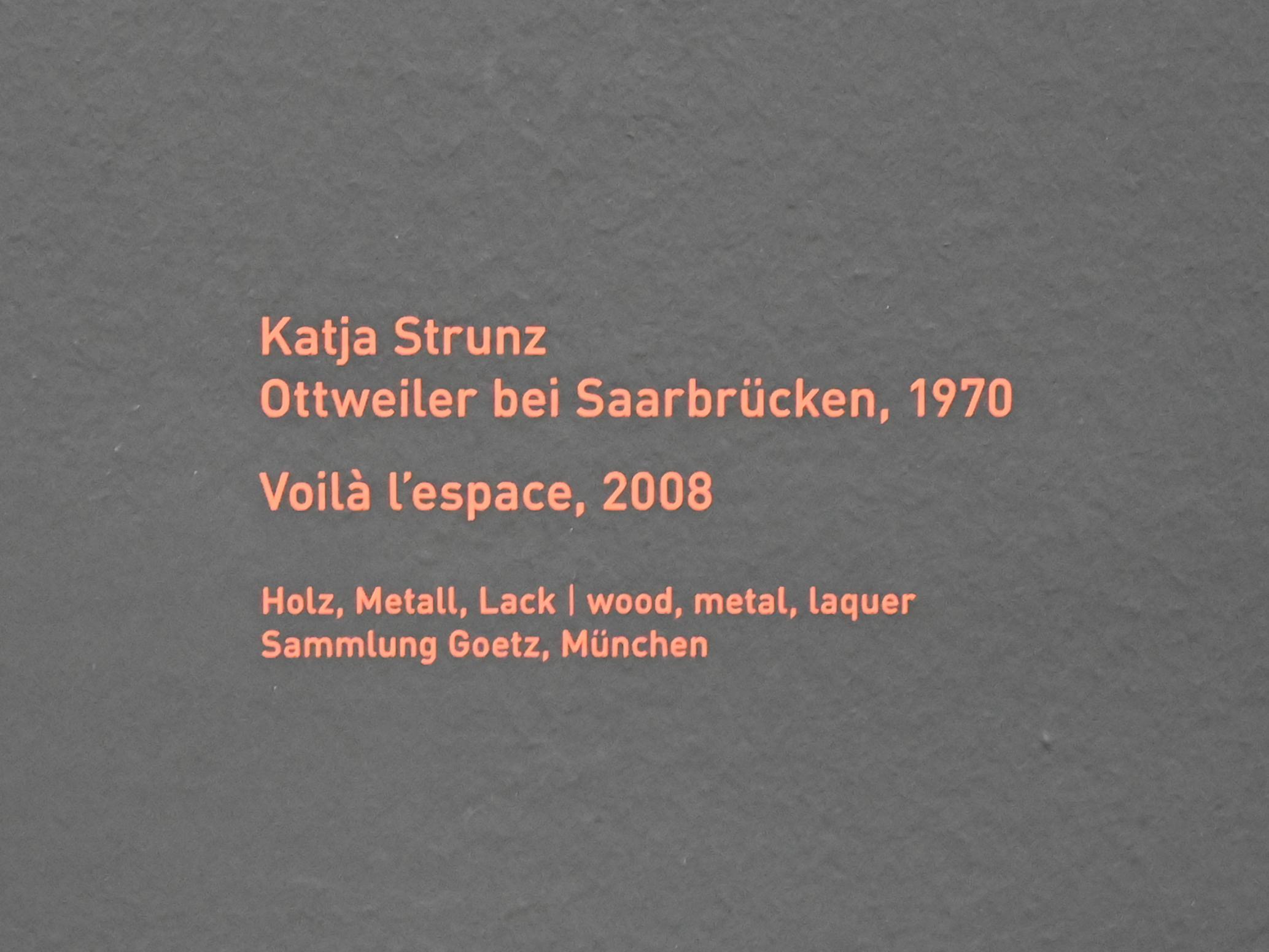 Katja Strunz (2006–2017), Voilà l'espace - Hier ist der Platz, München, Pinakothek der Moderne, Saal 11, 2008, Bild 2/2
