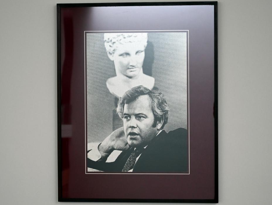 Bodo Buhl (1983), Wir alle wollen nur das Beste, München, Pinakothek der Moderne, Treppe im Ostflügel, 1983, Bild 5/10