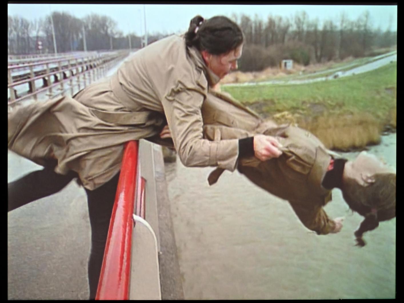 Mathilde ter Heijne (2000–2005), Mathilde, Mathilde..., München, Pinakothek der Moderne, Saal 30a, 2000, Bild 4/9