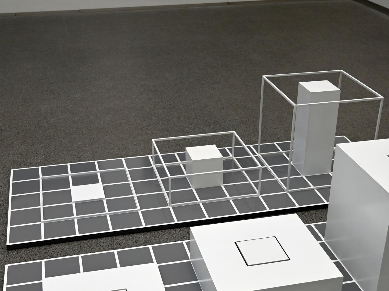 Sol LeWitt (1962–1970), 3 Part Set B 159, München, Pinakothek der Moderne, Saal 34 2021, 1967, Bild 2/4