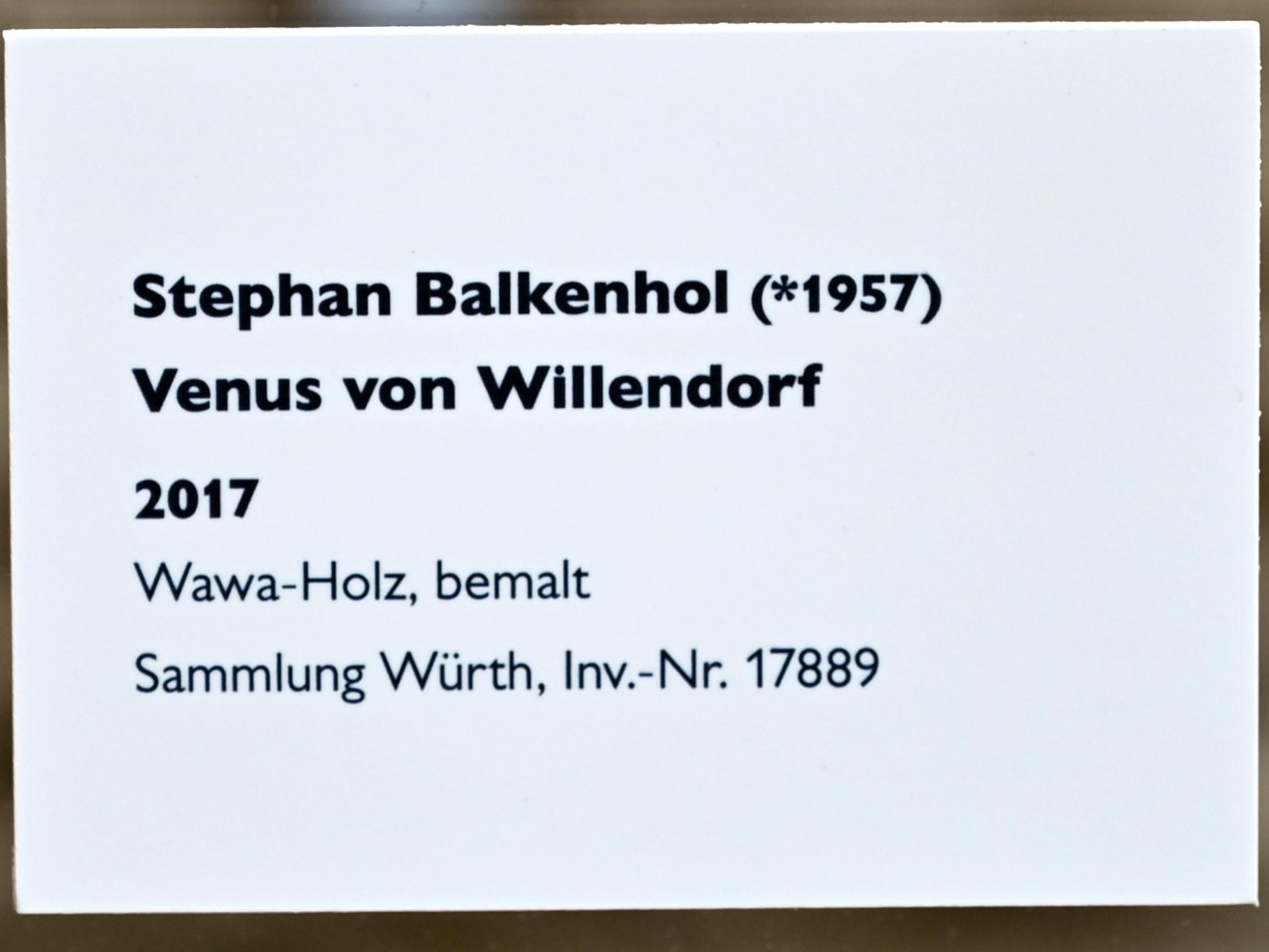 Stephan Balkenhol (1993–2017), Venus von Willendorf, Schwäbisch Hall, Kunsthalle Würth, Untergeschoß Durchgang, 2017, Bild 6/6