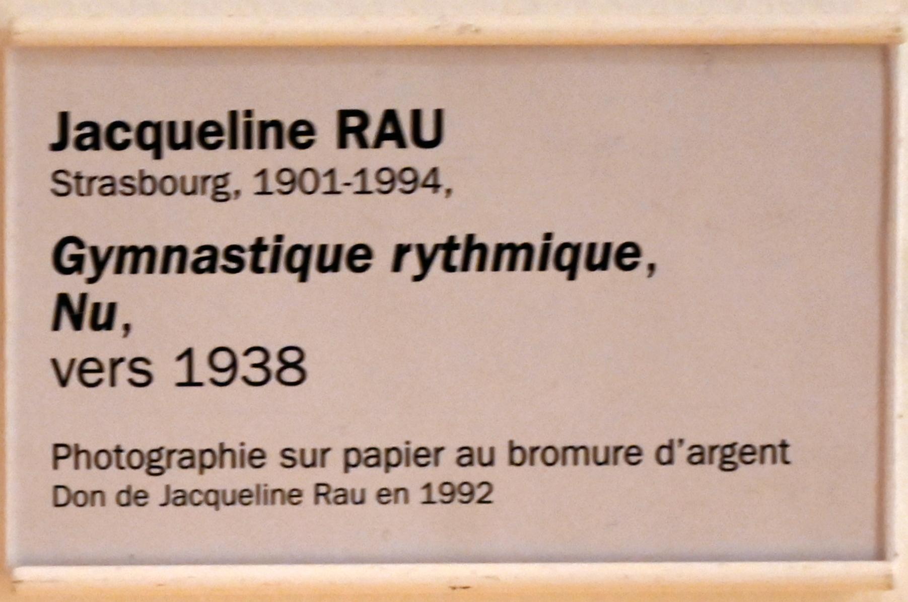 Jacqueline Rau (1936–1950), Rhythmische Sportgymnastik, Straßburg, Musée d’Art moderne et contemporain, Saal 9, um 1938, Bild 2/2