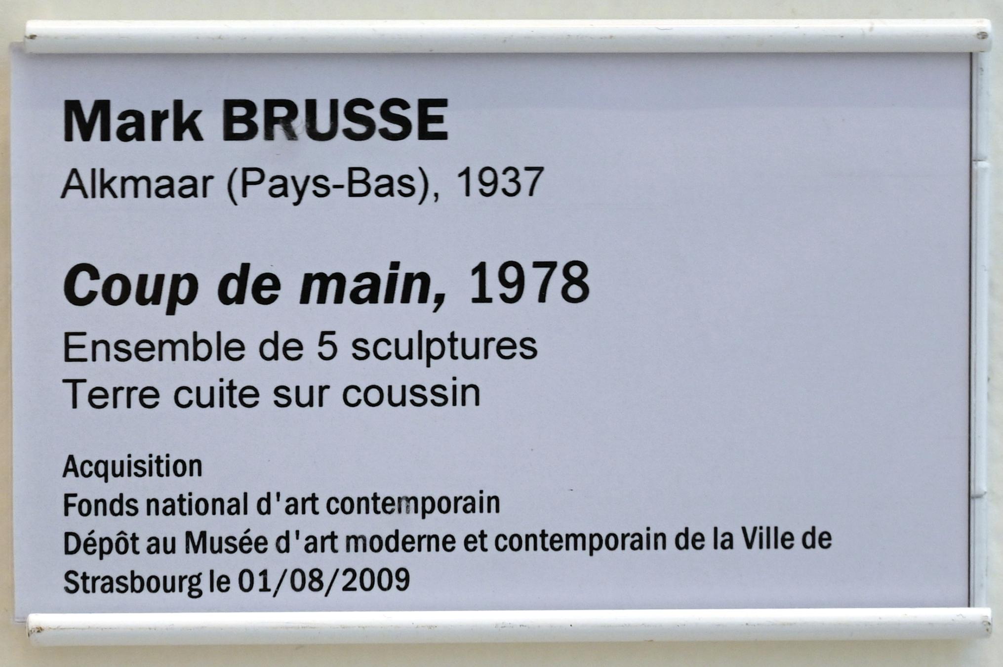 Mark Brusse (1978), Hilfe, Straßburg, Musée d’Art moderne et contemporain, Saal Obergeschoß 2, 1978, Bild 2/2