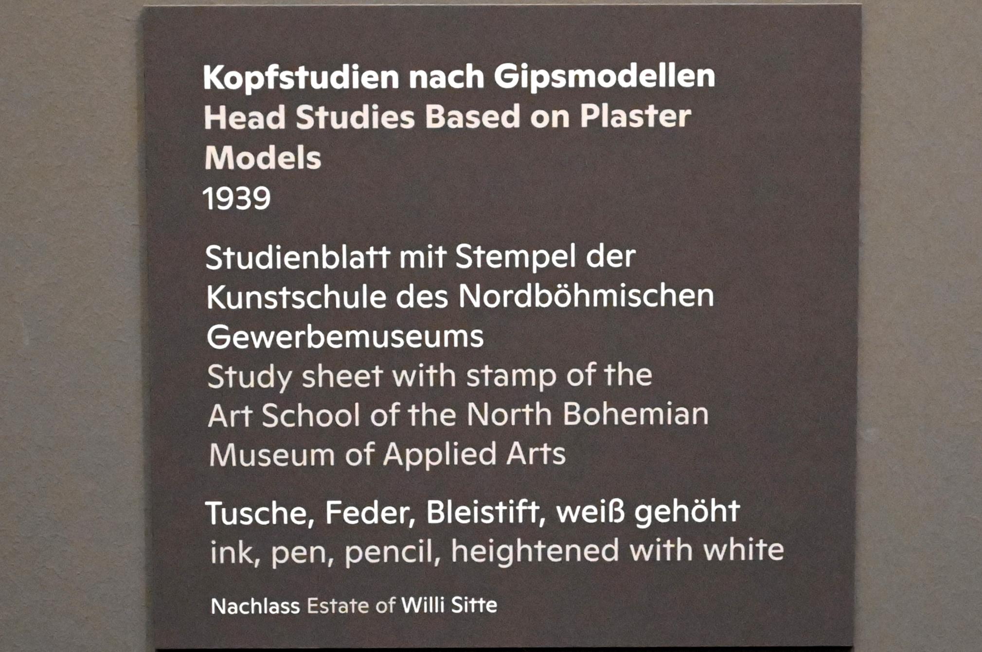 Willi Sitte (1938–2002), Kopfstudien nach Gipsmodellen, Halle (Saale), Kunstmuseum Moritzburg, Ausstellung "Sittes Welt" vom 03.10.2021 - 06.02.2022, Saal 2, 1939, Bild 2/2