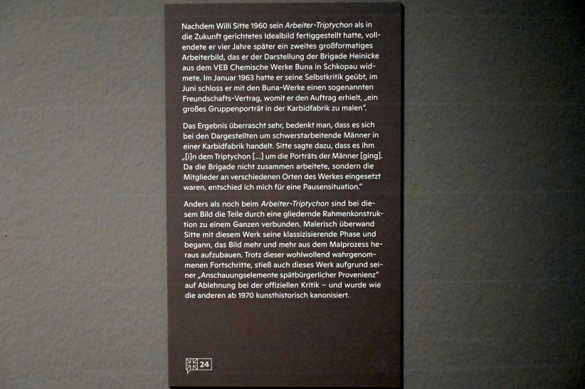 Willi Sitte (1938–2002), Brigade Heinicke aus der Karbidfabrik des Buna-Werks, Halle (Saale), Kunstmuseum Moritzburg, Ausstellung "Sittes Welt" vom 03.10.2021 - 06.02.2022, Saal 8, 1963, Bild 3/3