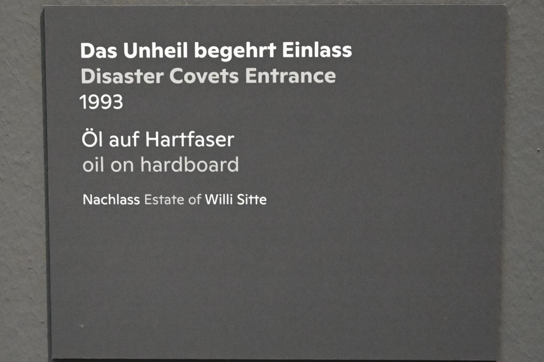 Willi Sitte (1938–2002), Das Unheil begehrt Einlass, Halle (Saale), Kunstmuseum Moritzburg, Ausstellung "Sittes Welt" vom 03.10.2021 - 06.02.2022, Saal 15, 1993, Bild 2/2