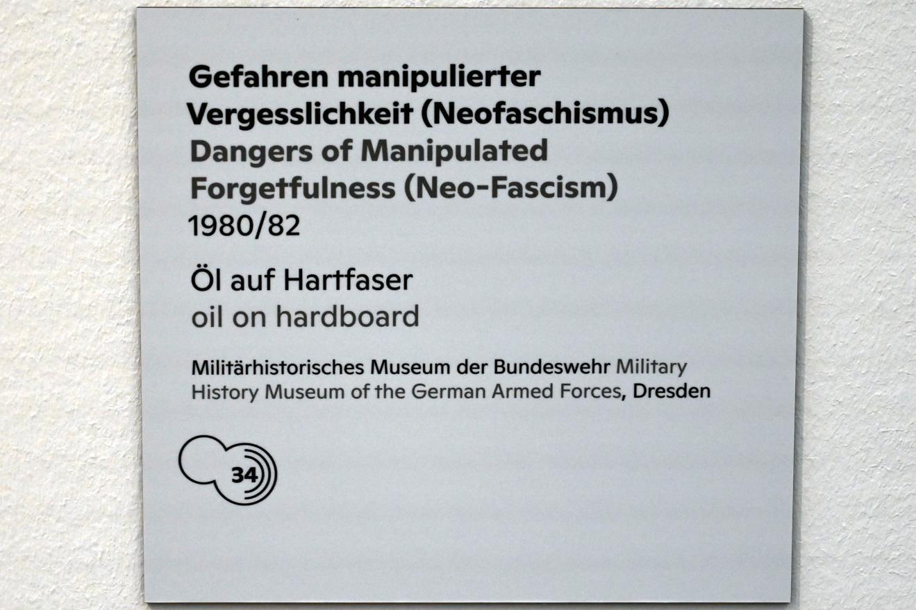 Willi Sitte (1938–2002), Gefahren manipulierter Vergesslichkeit (Neofaschismus), Halle (Saale), Kunstmuseum Moritzburg, Ausstellung "Sittes Welt" vom 03.10.2021 - 06.02.2022, Saal 17, 1980–1982, Bild 2/3