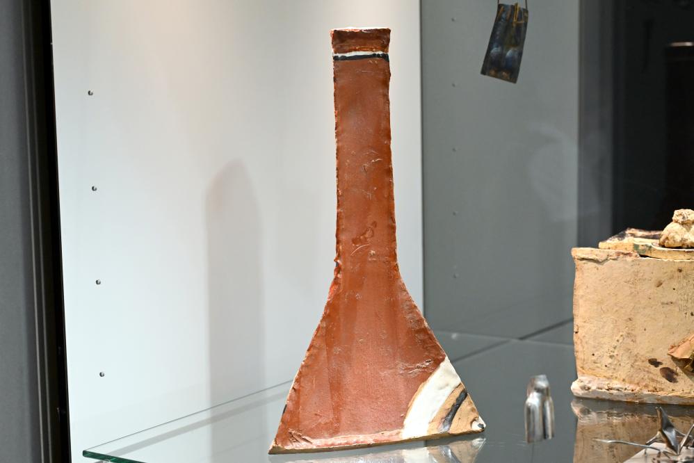 Gertraud Möhwald (1971–1984), Vase, Halle (Saale), Kunstmuseum Moritzburg, Wege der Moderne, Stötzer, Grzimek, 1971, Bild 2/3