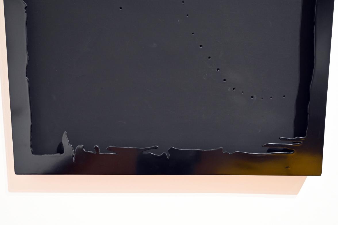 Lucio Fontana (1934–1966), Räumliches Konzept, Kleines Theater, Turin, Galleria civica d'arte moderna e contemporanea (GAM Torino), Saal 14, 1965, Bild 2/4