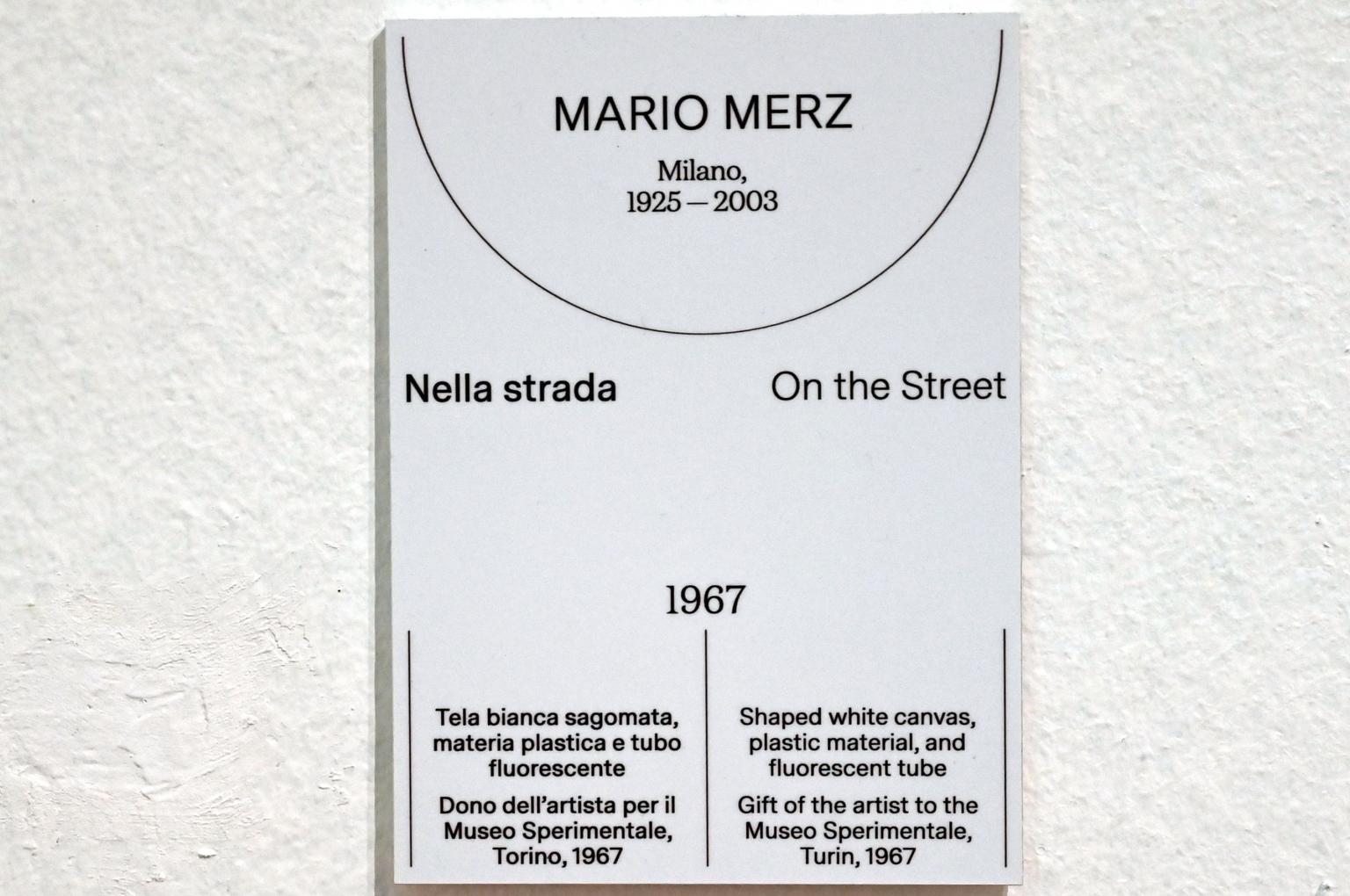 Mario Merz (1967–1982), Auf der Straße, Turin, Galleria civica d'arte moderna e contemporanea (GAM Torino), Saal 19, 1967, Bild 3/3