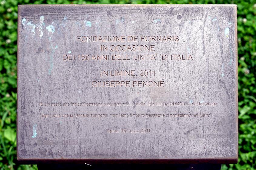 Giuseppe Penone (1968–2011), Am Anfang, Turin, Galleria civica d'arte moderna e contemporanea (GAM Torino), Eingang, 2011, Bild 2/2