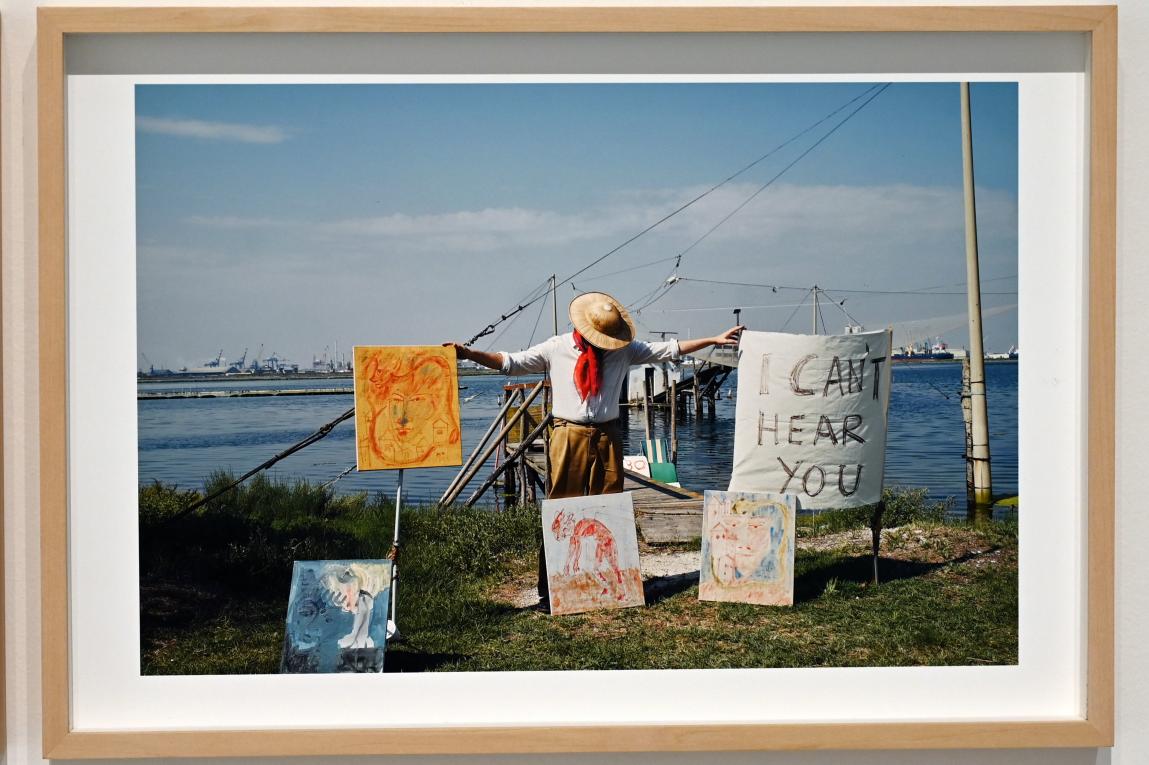 Riccardo Baruzzi (2019–2021), I can't hear you, Turin, Galleria civica d'arte moderna e contemporanea (GAM Torino), Untergeschoß 3, 2020, Bild 3/3