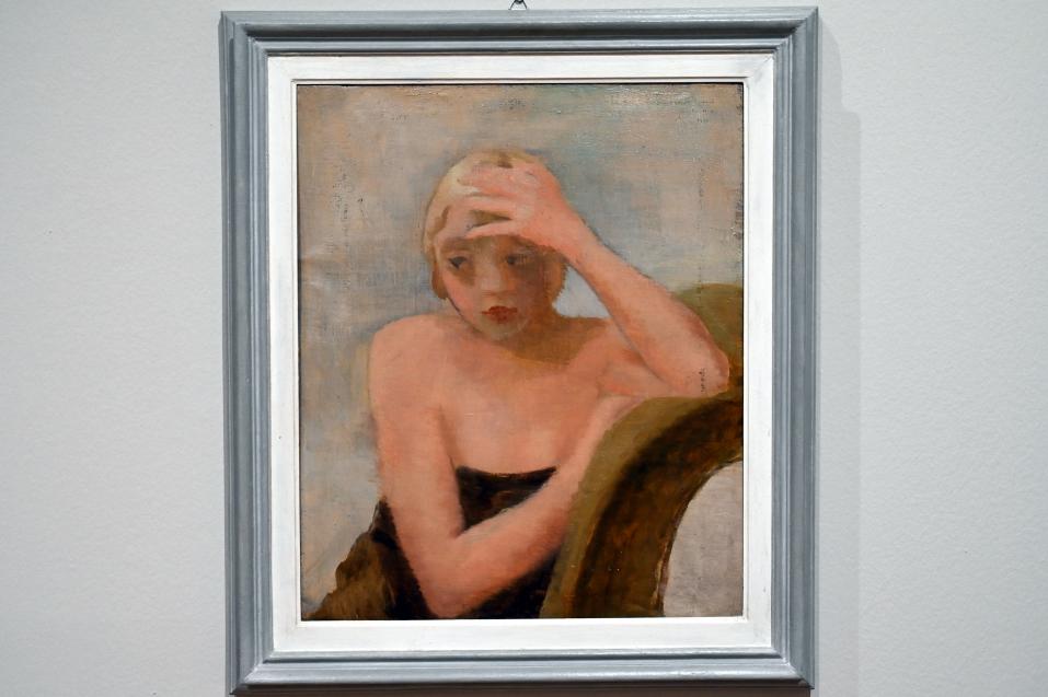 Gigi Chessa (1928–1934), Junge Frau im Lehnstuhl, Turin, GAM Torino, Ausstellung "Eine Reise gegen den Strom" vom 05.05.-12.09.2021, Saal 3, 1933