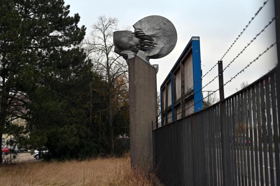 Helmut Langhammer (1981), Schild, Regensburg, Landshuterstraße, 1981, Bild 8/8