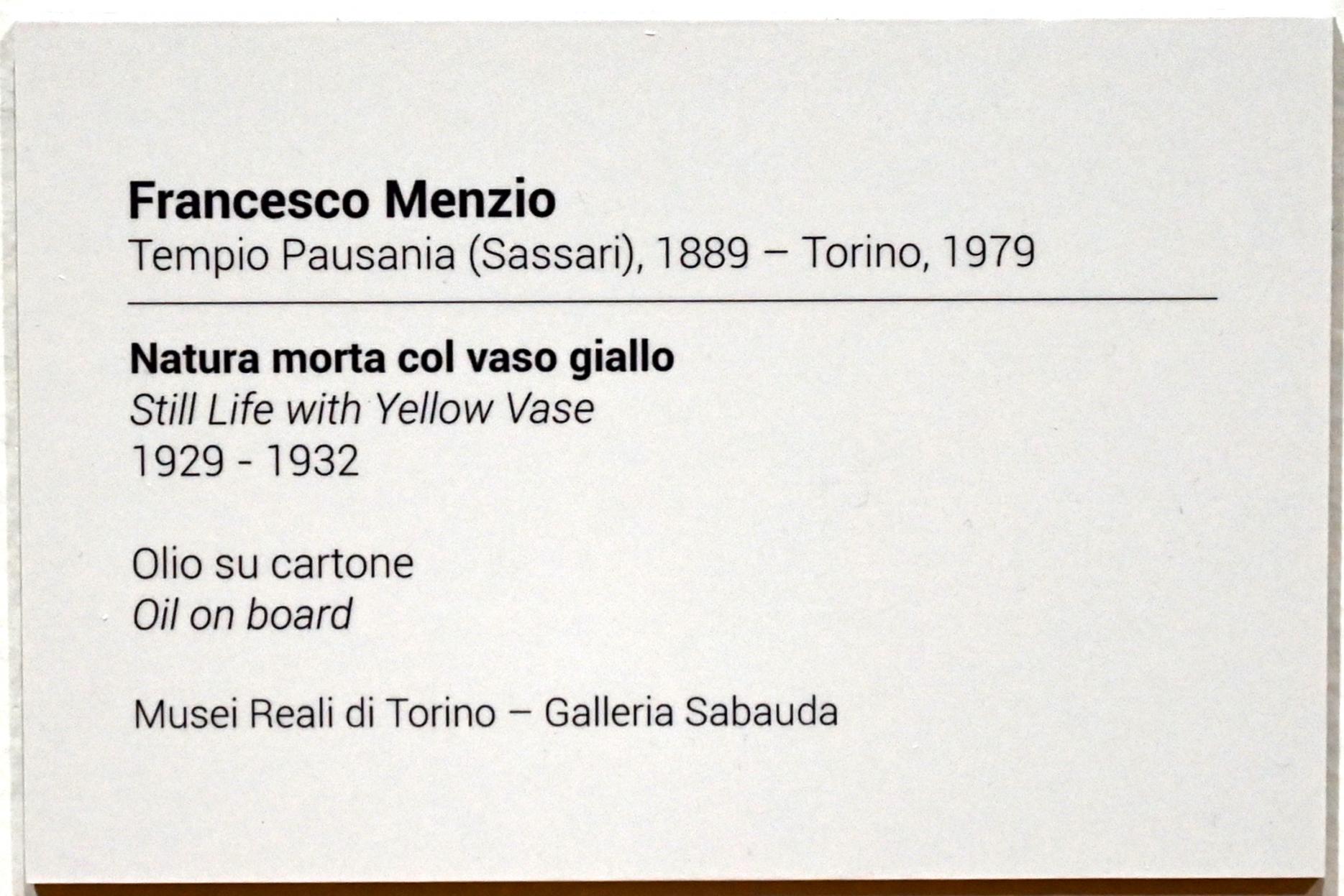 Francesco Menzio (1924–1931), Stillleben mit gelber Vase, Turin, GAM Torino, Ausstellung "Eine Reise gegen den Strom" vom 05.05.-12.09.2021, Saal 5, 1929–1932, Bild 2/2