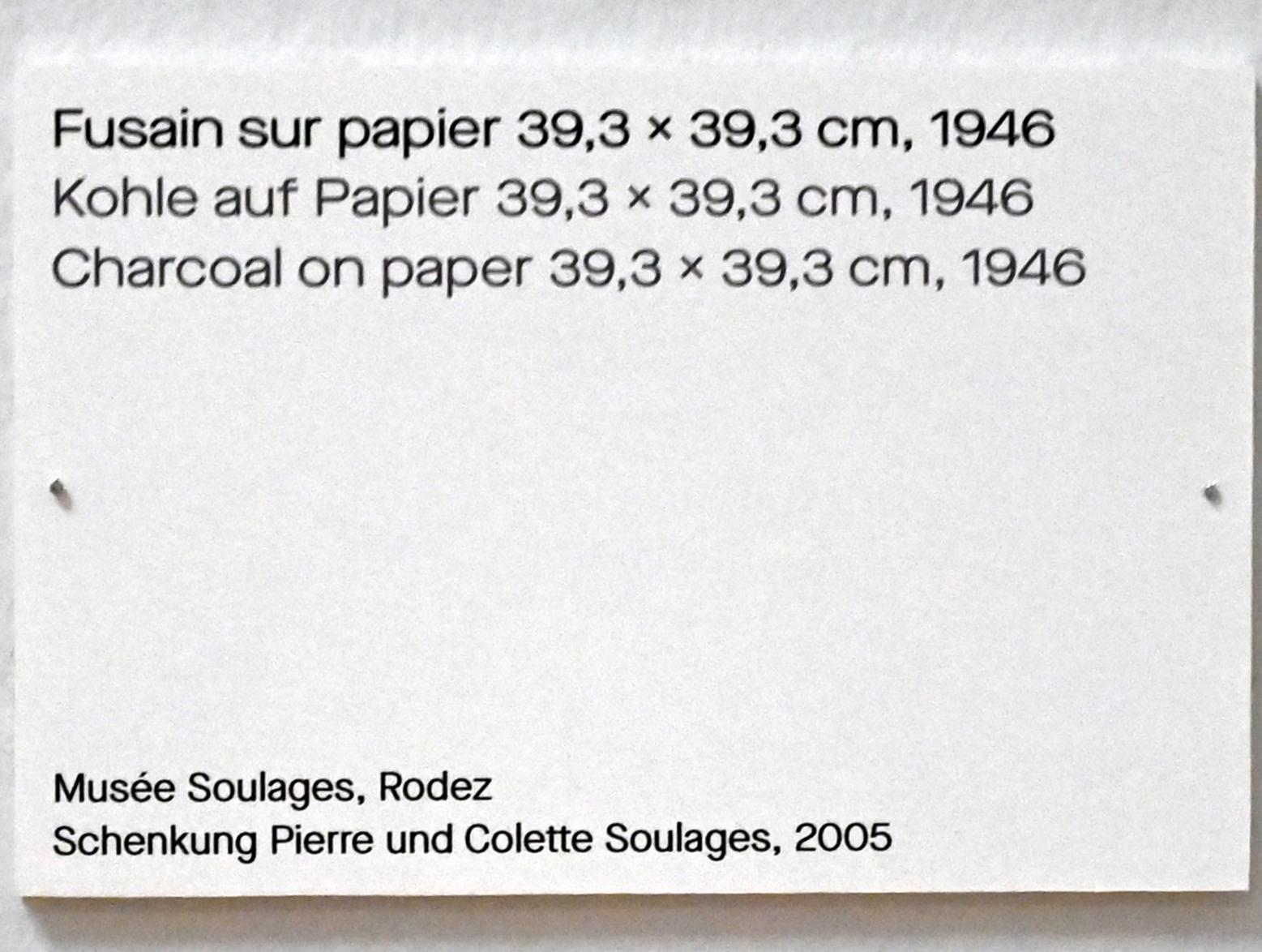 Pierre Soulages (1946–2019), Kohle auf Papier 39,3 x 39,3 cm, 1946, Chemnitz, Kunstsammlungen am Theaterplatz, Ausstellung "Soulages" vom 28.03.-25.07.2021, Saal 4, 1946, Bild 2/2