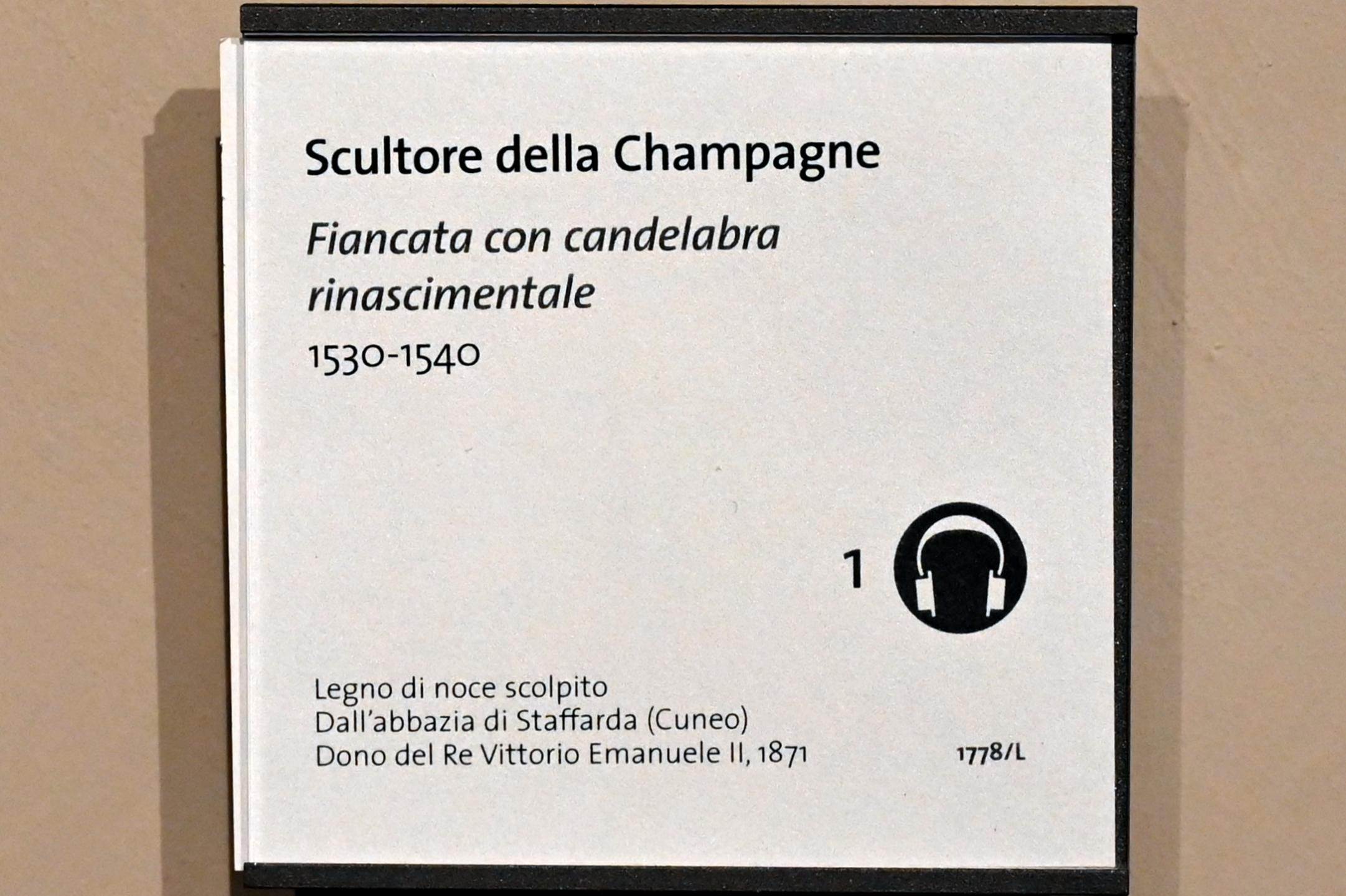 Gestühlwange mit Kandelaber, Revello, Kloster Staffarda, jetzt Turin, Museo civico d'arte antica, Saal 2, 1530–1540, Bild 2/2