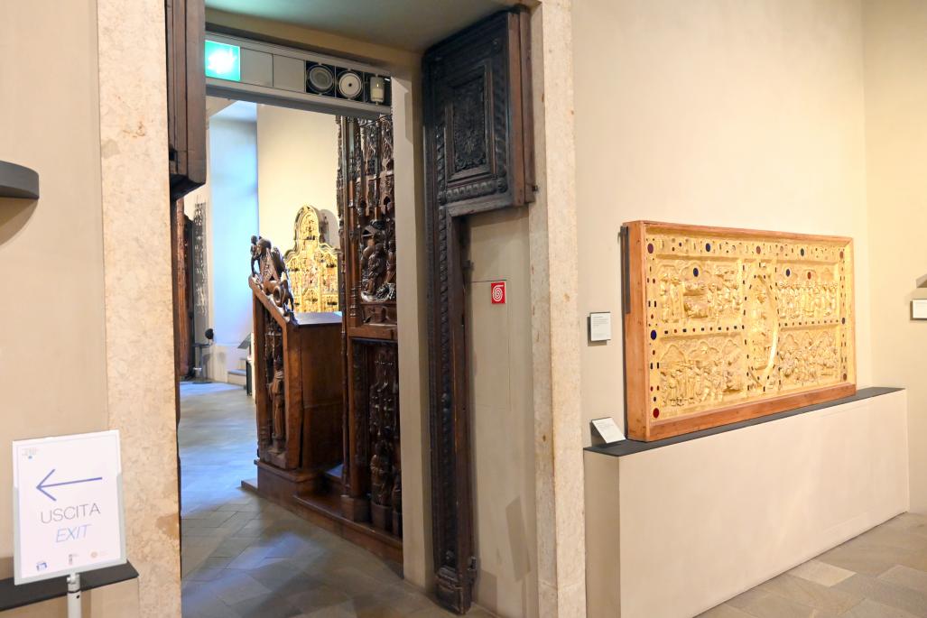 Zwei Holzwangen mit Darstellungen aus dem Leben Mariens und der Wurzel Jesse, Revello, Kloster Staffarda, jetzt Turin, Museo civico d'arte antica, Saal 2, 1530–1540, Bild 2/3