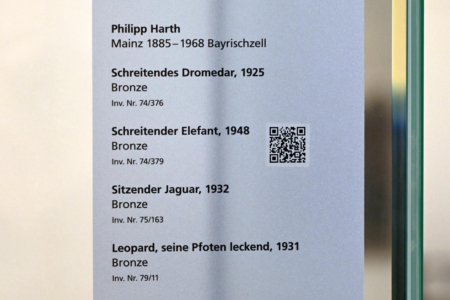 Philipp Harth (1925–1948), Schreitendes Dromedar, Mainz, Landesmuseum, Moderne, Saal 10, 1925, Bild 4/4