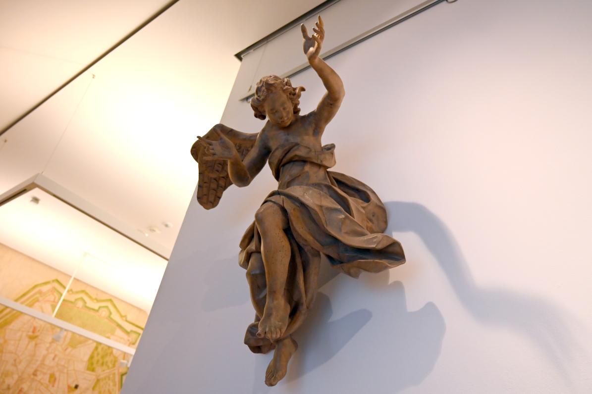 Zwei anbetende Engel, Mainz, Landesmuseum, Mainzer Barock, um 1740–1750, Bild 3/4