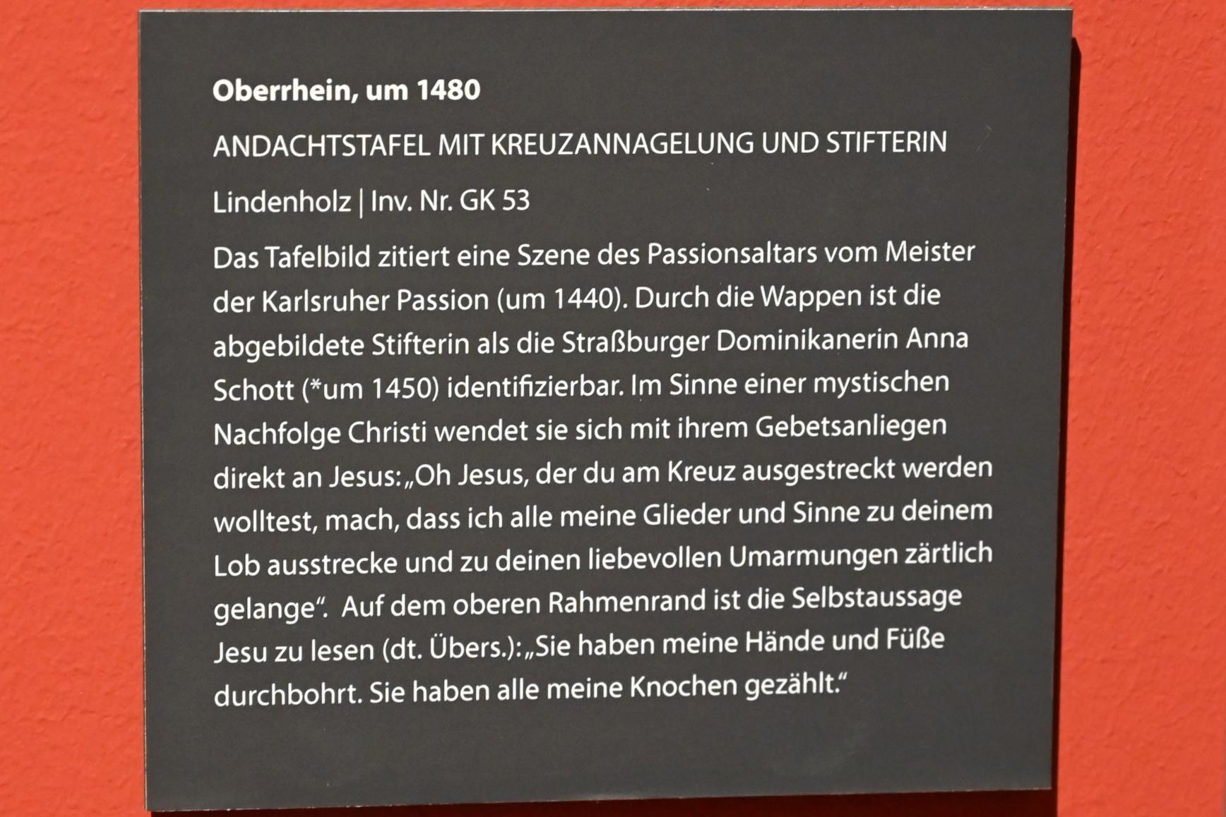 Andachtstafel mit Kreuzannagelung und Stifterin, Darmstadt, Hessisches Landesmuseum, Saal 4, um 1480, Bild 2/2