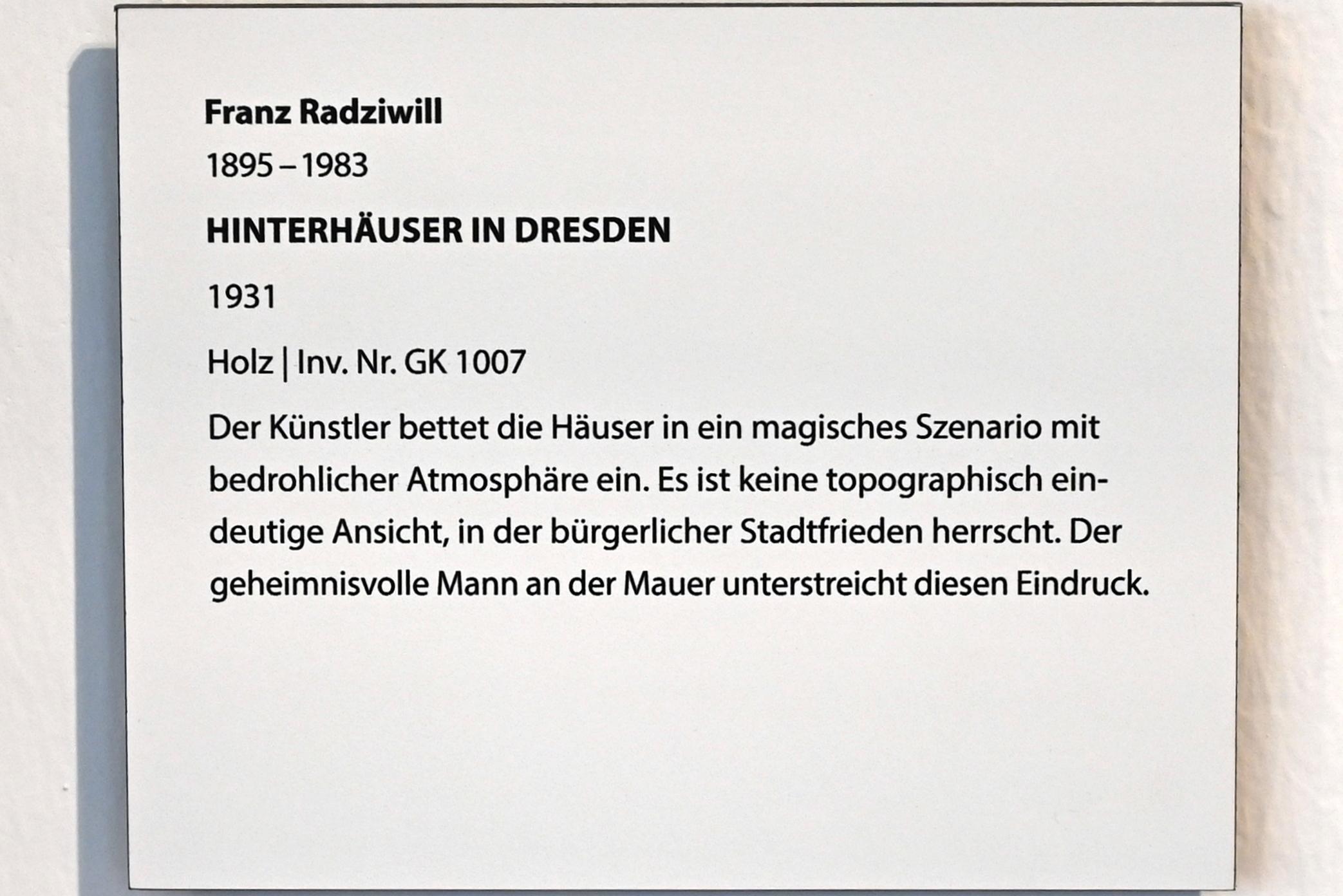 Franz Radziwill (1920–1938), Hinterhäuser in Dresden, Darmstadt, Hessisches Landesmuseum, Saal 6, 1931, Bild 2/2