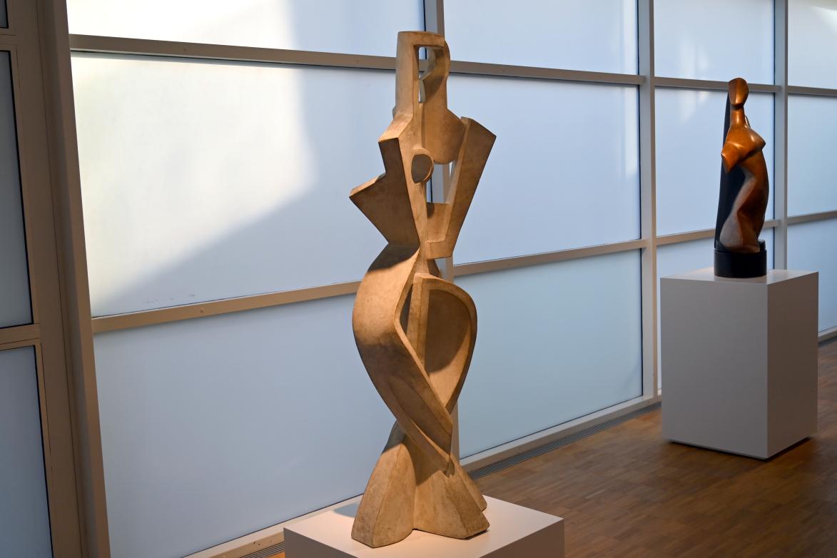 Alexander Archipenko (1914–1922), Stehende, Darmstadt, Hessisches Landesmuseum, Saal 6, 1920, Bild 3/4