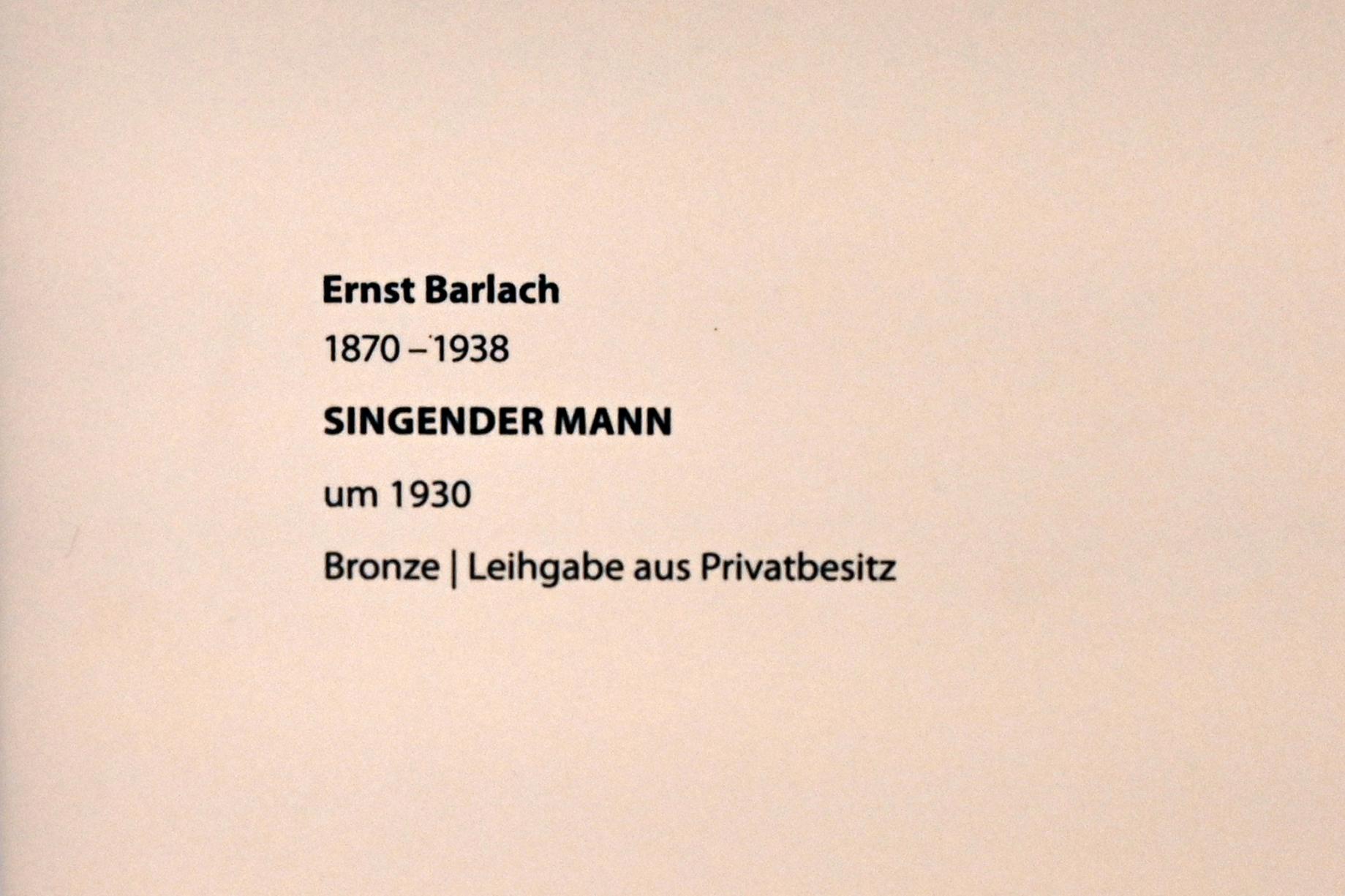 Ernst Barlach (1906–1936), Singender Mann, Darmstadt, Hessisches Landesmuseum, Saal 6, um 1930, Bild 4/4