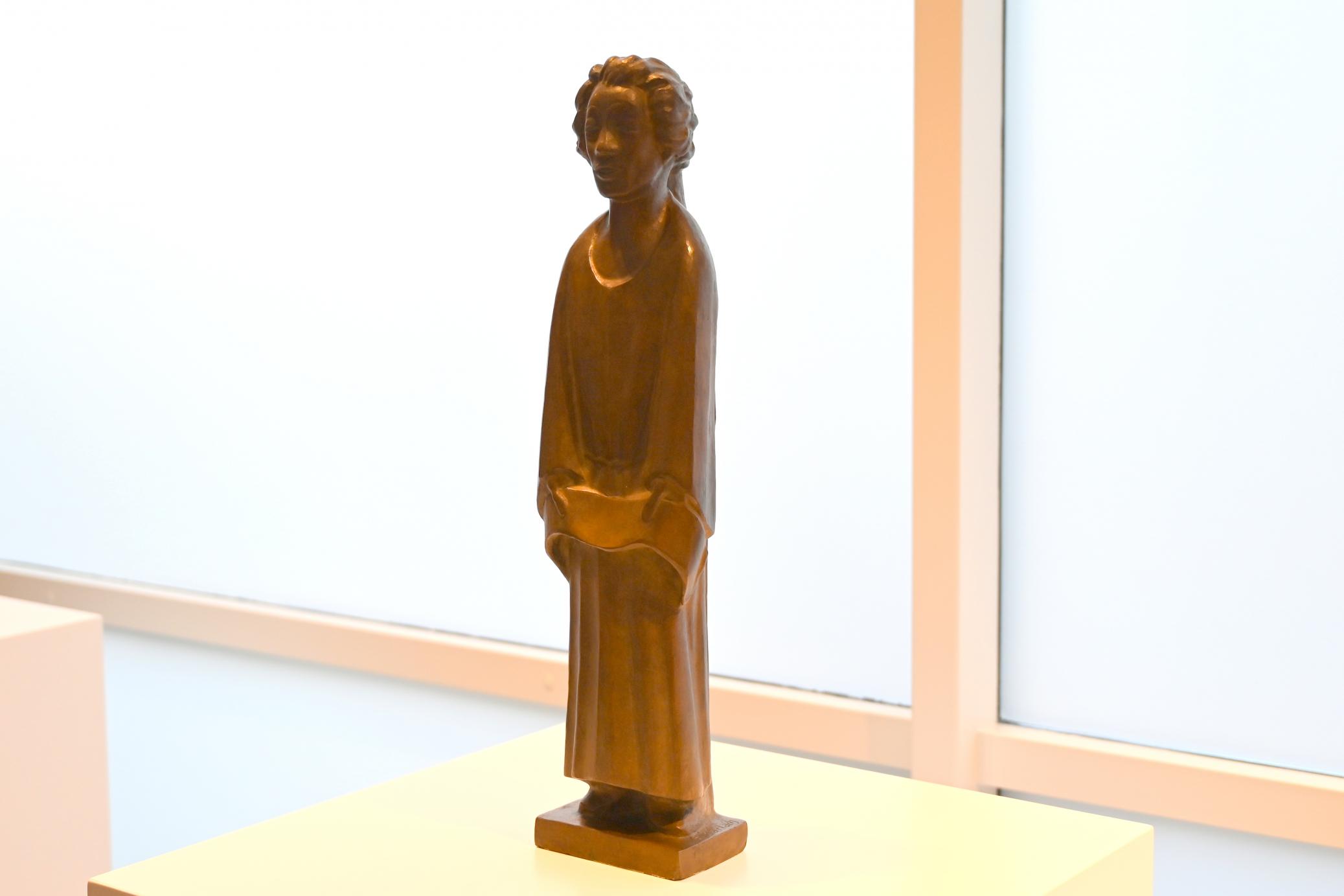 Ernst Barlach (1906–1936), Der Sänger, Darmstadt, Hessisches Landesmuseum, Saal 6, 1931, Bild 2/4