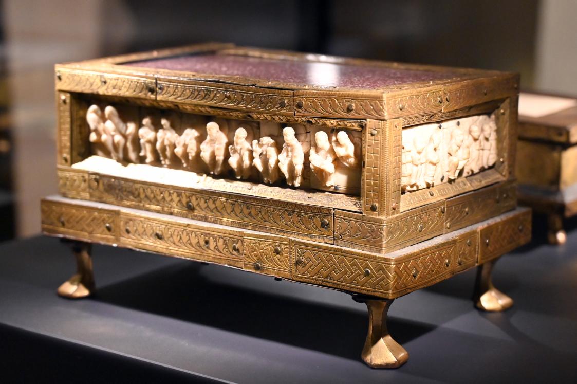 Tragaltar, Darmstadt, Hessisches Landesmuseum, Kunsthandwerk, Ende 11. Jhd., Bild 2/4