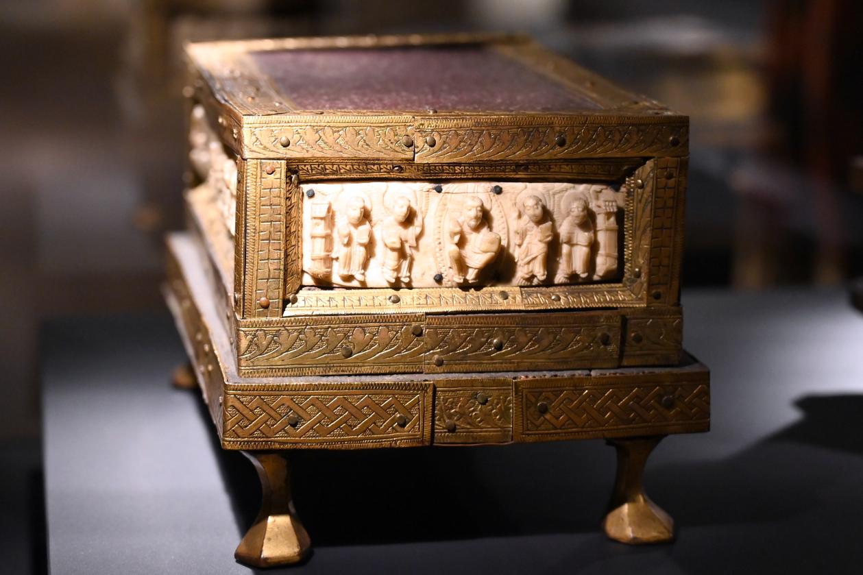 Tragaltar, Darmstadt, Hessisches Landesmuseum, Kunsthandwerk, Ende 11. Jhd., Bild 3/4