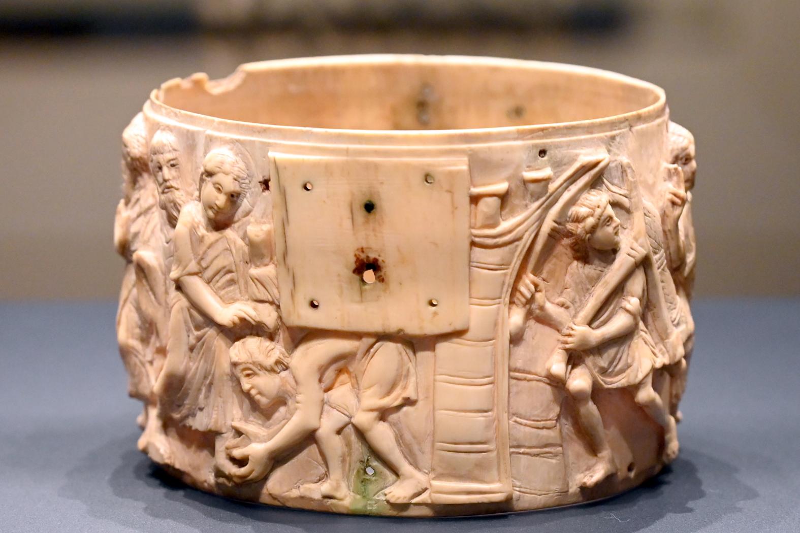 Pyxis, Darmstadt, Hessisches Landesmuseum, Kunsthandwerk, um 500, Bild 2/4