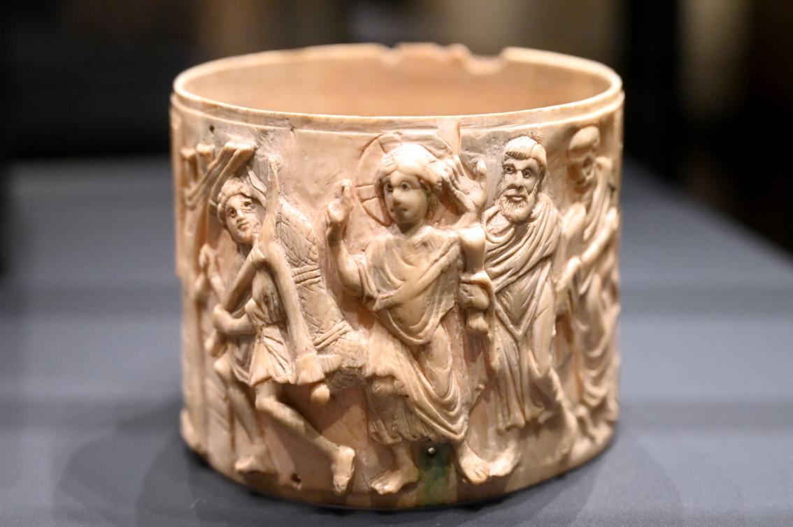 Pyxis, Darmstadt, Hessisches Landesmuseum, Kunsthandwerk, um 500, Bild 3/4