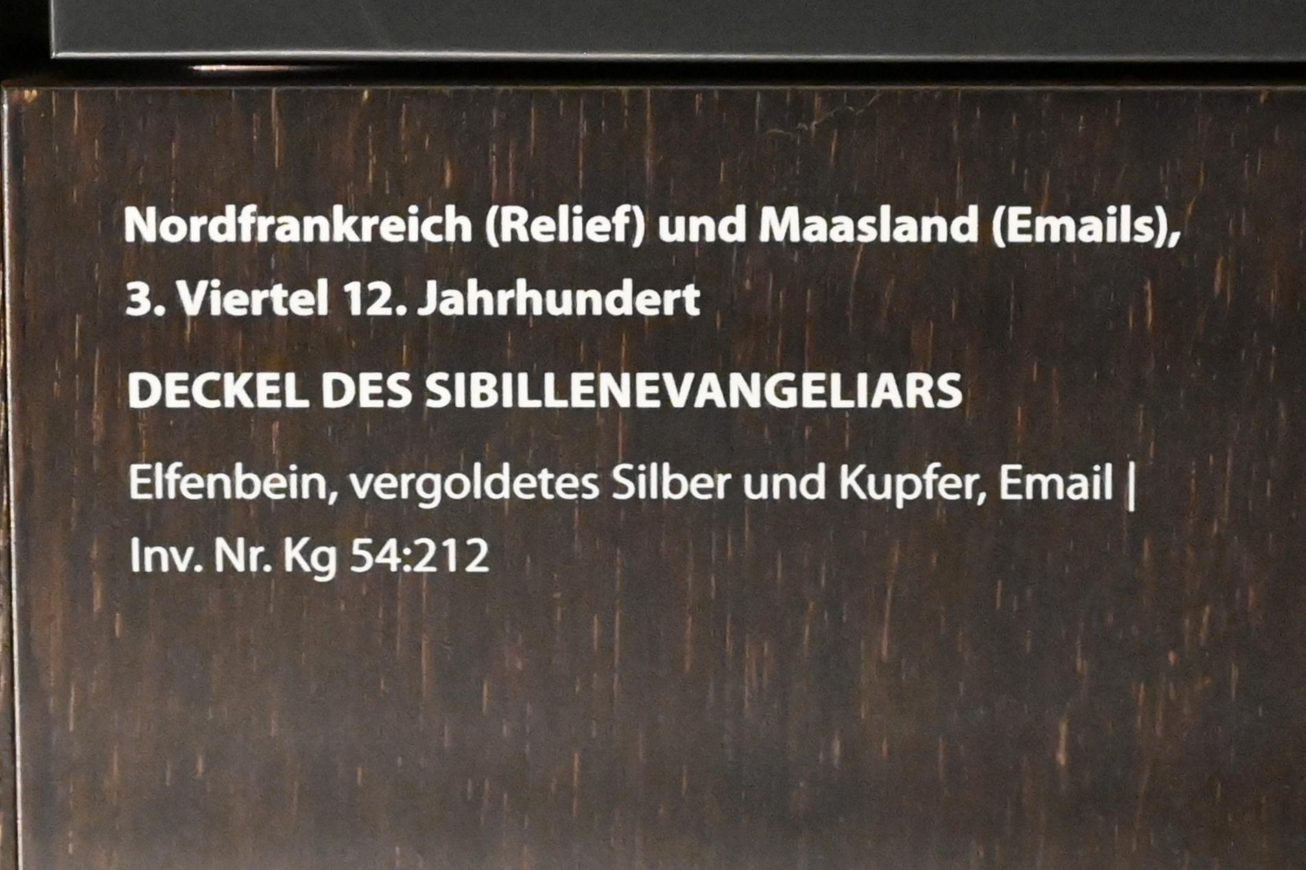 Deckel des Sibillenevangeliars, Darmstadt, Hessisches Landesmuseum, Kirchliche Schatzkammer, 3. Viertel 12. Jhd., Bild 2/2